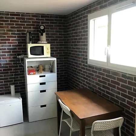 Appartement Indépendante Au Cœur D’un Jardin Arboré. Montaut (Haute-Garonne)